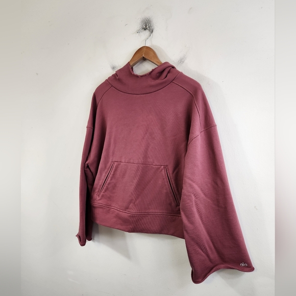 Alo Yoga Low Key Hoodie - Picture 2 of 6